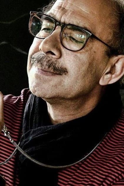 Kioumars Derambakhsh