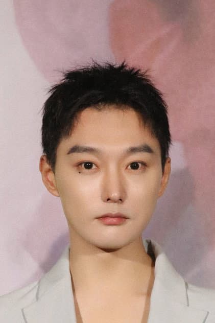 李卓扬