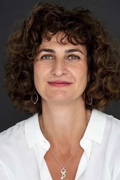 Pelin Esmer