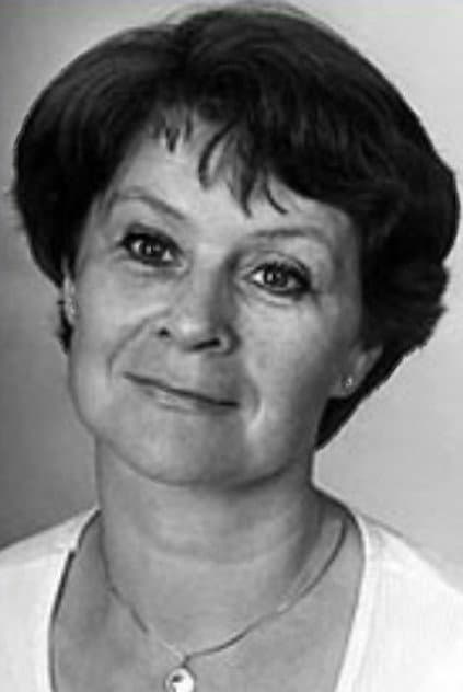 Анна Жарова
