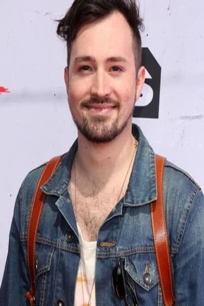 Dustin Belt